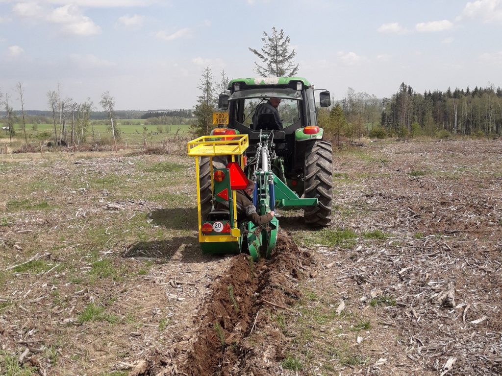 Mechanizovaná výsadba sazenic